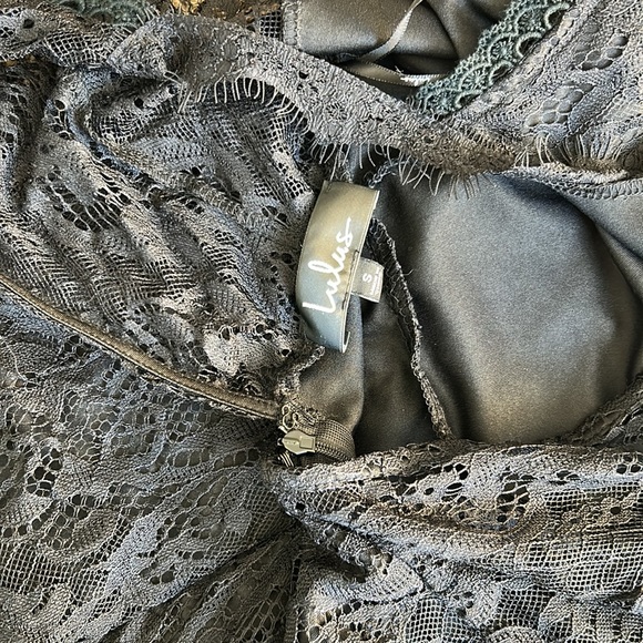 Lulu dress size small , black lace , halter top - Picture 4 of 5